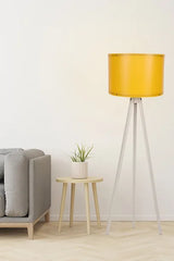 Lampadar Galben- q-home.ro