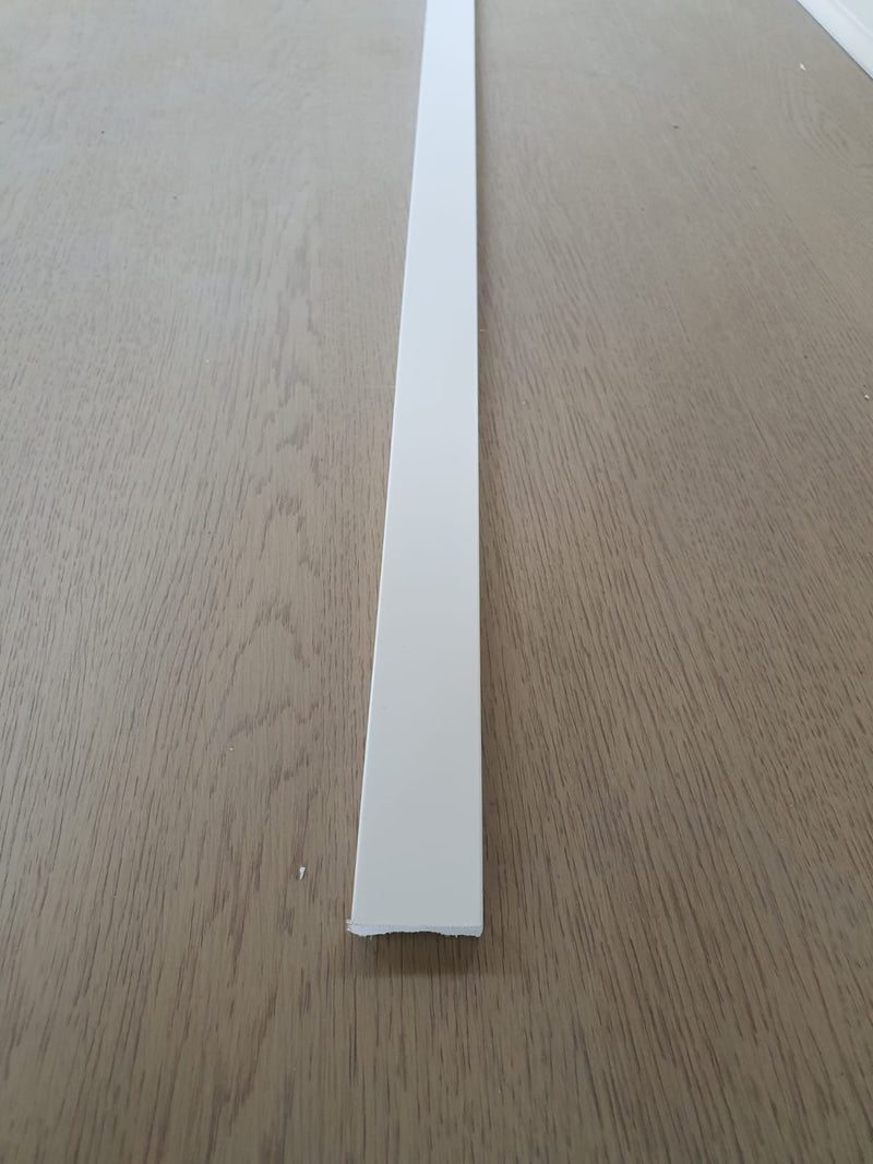 Brau decorativ Polimer Dur, D 111, 240 x 4 x 1 cm