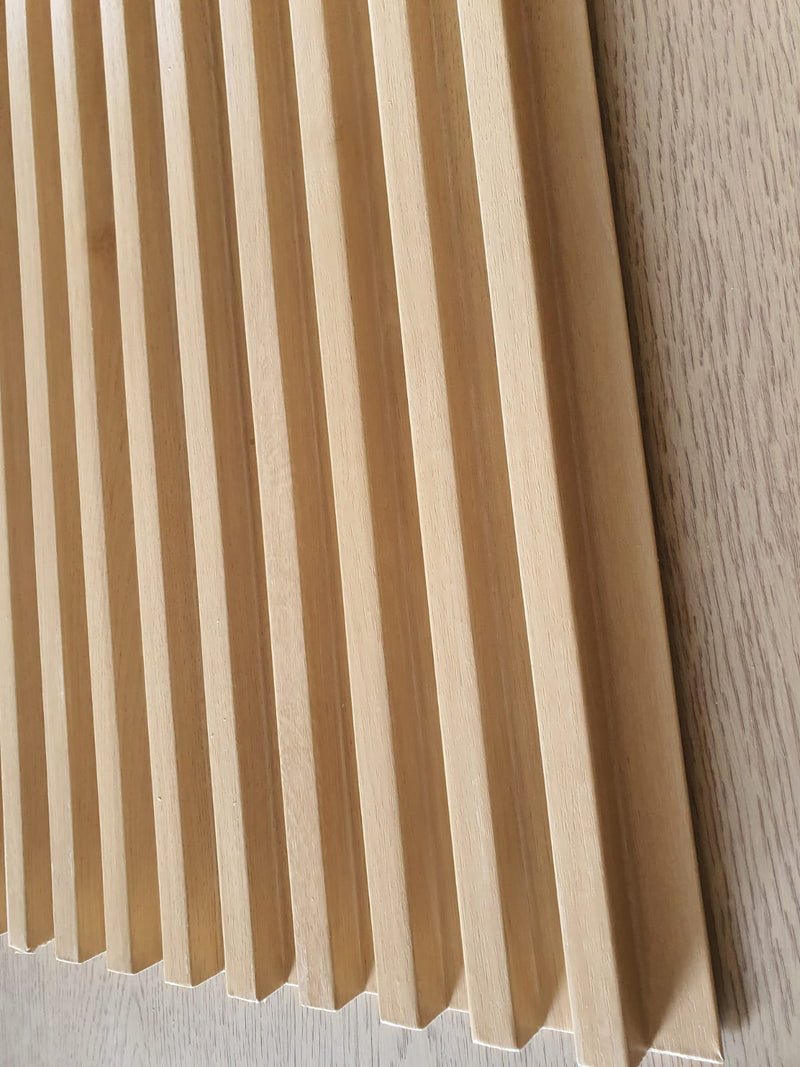 Riflaj decorativ din SPC, WOOD HONEY OAK 29115-18