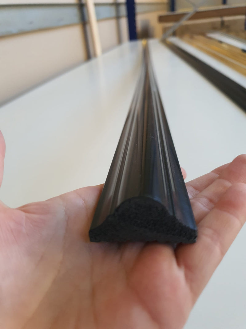 Brau decorativ din Polimer Dur,NEGRU, 240 x 4 x 2 cm , B81-6