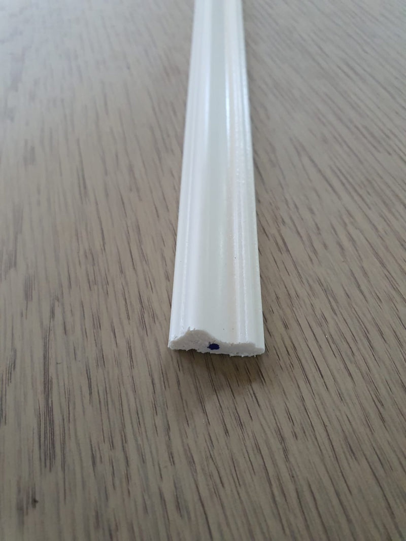Brau decorativ din Polimer Dur, D 109, ALB, 240 x 2 x 0,8 cm