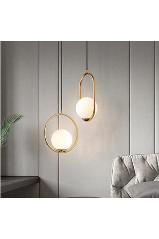 Candelabru suspendat auriu
