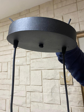 Candelabru suspendat auriu