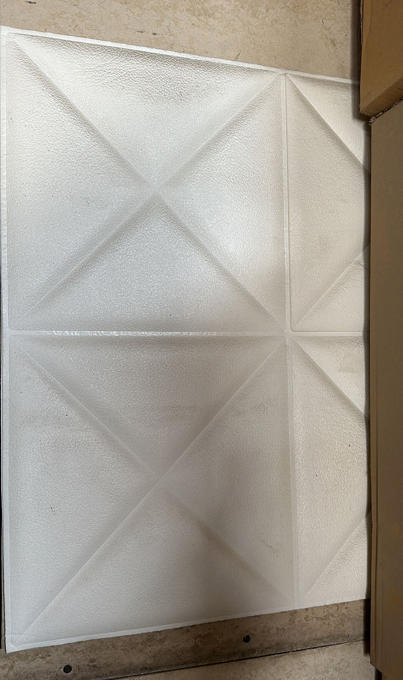 Panou de perete 3D alb, 60x60 cm- autoadeziv- q-home.ro
